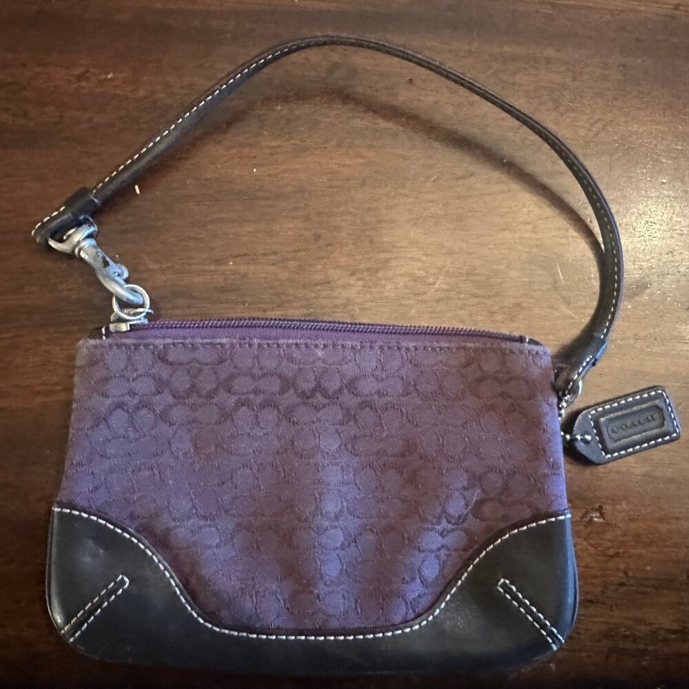 Coach Wristlet (Purple & Brown)